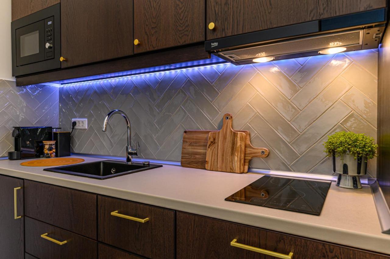Apartament Uptown Deluxe Braszów Zewnętrze zdjęcie